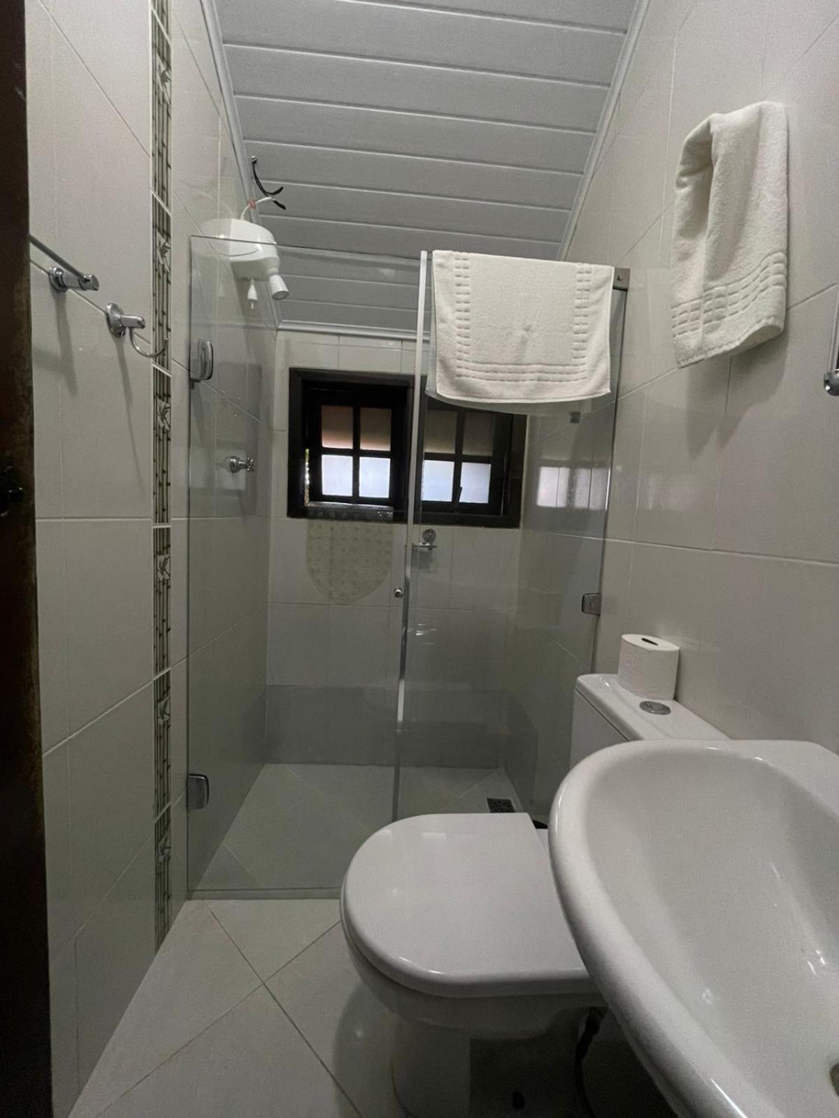 Aratinga Inn Abraão Exteriér fotografie